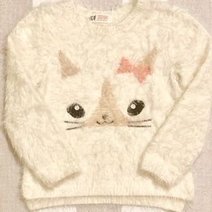 H&M White Fuzzy Sweater with Kitty. Size 4-6Y
